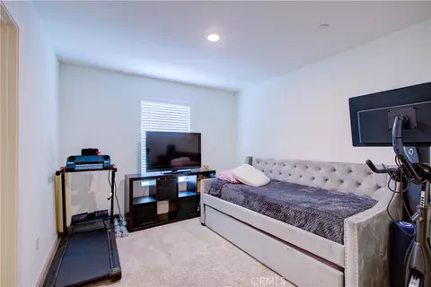 Bedroom - 626 Heitz Ct, Merced, CA 95348 photo 4 of 7
