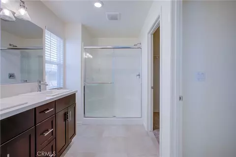 Bath - 626 Heitz Ct, Merced, CA 95348 photo 5 of 5