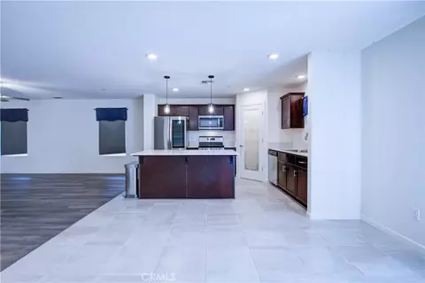 Entry Way - 626 Heitz Ct, Merced, CA 95348 photo 1 of 5