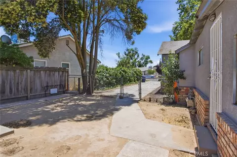 Exterior - 175 E Main, Merced, CA 95340 photo 3 of 3