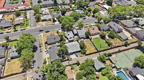 View/Area - 175 E Main, Merced, CA 95340 photo 6 of 20