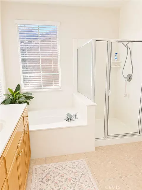 Bath - 1396 Belmont, Merced, CA 95348 photo 4 of 4