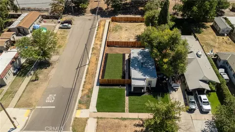 View/Area - 204 W 25th St, Merced, CA 95340 photo 1 of 3