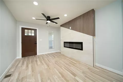 Living - 204 W 25th St, Merced, CA 95340 photo 2 of 2