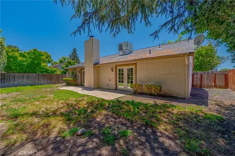 Exterior - 1445 Cameron Ln, Merced, CA 95340 photo 6 of 9
