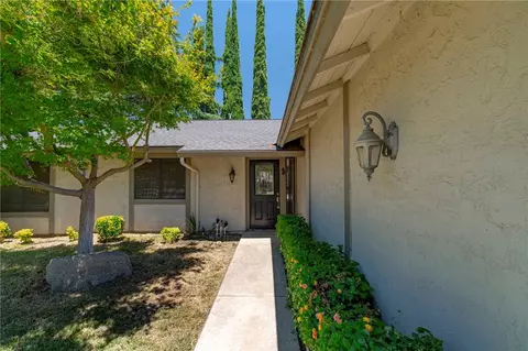 Exterior - 1445 Cameron Ln, Merced, CA 95340 photo 2 of 9