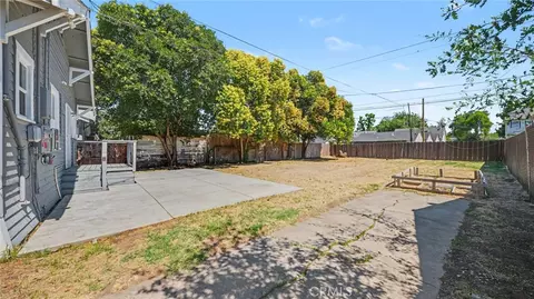 Exterior - 115 W 19th, Merced, CA 95340 photo 4 of 5