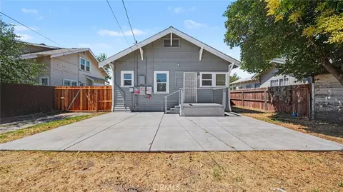 Exterior - 115 W 19th, Merced, CA 95340 photo 2 of 5