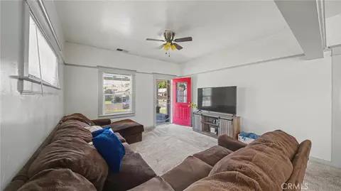 Entry Way - 115 W 19th, Merced, CA 95340 photo 2 of 5