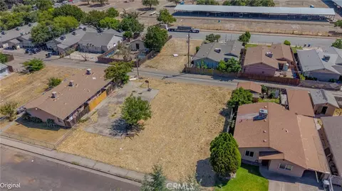 230 E 10th, Merced, CA 95341 photo 2