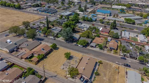 230 E 10th, Merced, CA 95341 photo 6