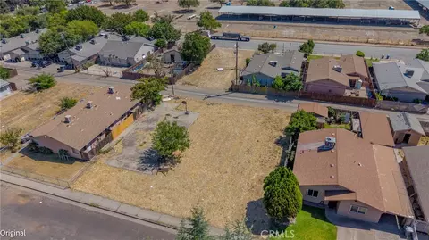 240 E 10th St, Merced, CA 95341 photo 2