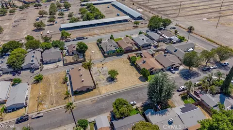 240 E 10th St, Merced, CA 95341 photo 8