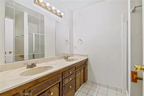Bath - 3553 Beals, Merced, CA 95348 photo 2 of 3