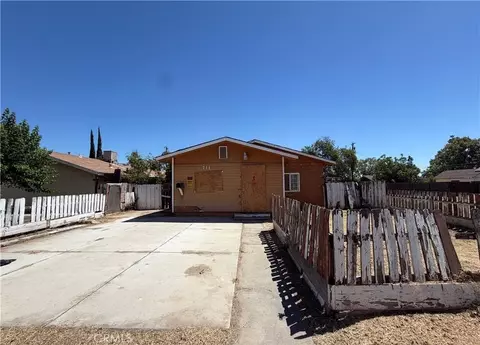 711 S G, Madera, CA 93637