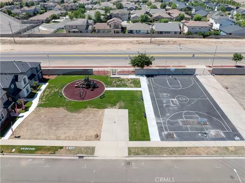 View/Area - 5046 Palisade Ave, Merced, CA 95348 photo 8 of 8