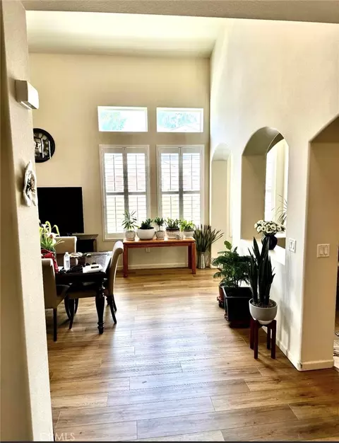 Entry Way - 2445 Como Corte, Chowchilla, CA 93610 photo 1 of 1