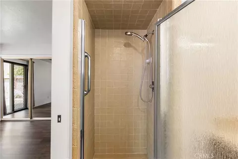 Bath - 59 W 27th, Merced, CA 95340 photo 2 of 5