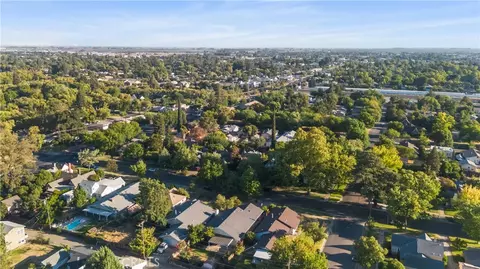 View/Area - 59 W 27th, Merced, CA 95340 photo 3 of 5