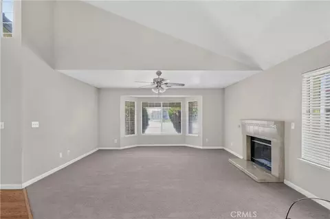 Living - 3054 Silver Elm Ct, Merced, CA 95340 photo 3 of 7