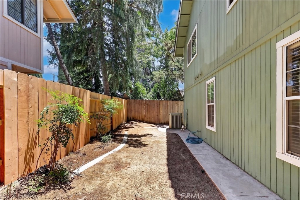 Exterior - 3054 Silver Elm Ct, Merced, CA 95340 photo 4 of 6