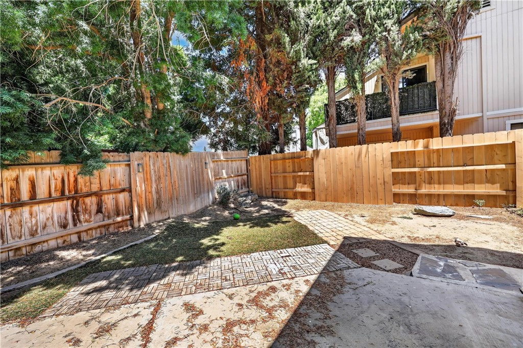 Exterior - 3054 Silver Elm Ct, Merced, CA 95340 photo 3 of 6