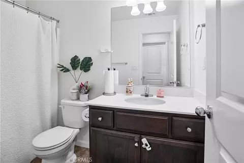 Bath - 739 Marcus Ct, Merced, CA 95341 photo 1 of 2