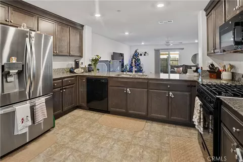 Kitchen - 739 Marcus Ct, Merced, CA 95341 photo 1 of 7