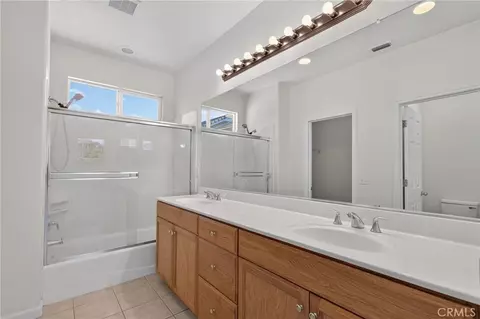 Bath - 3726 Crane, Merced, CA 95348 photo 3 of 3