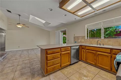 Kitchen - 2163 Bennington Ct, Merced, CA 95340 photo 5 of 5