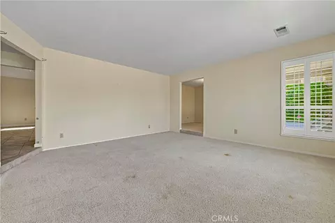 Living - 2163 Bennington Ct, Merced, CA 95340 photo 2 of 5