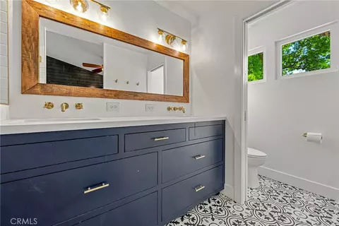 Bath - 3741 Pigeon Ct, Merced, CA 95340 photo 4 of 6
