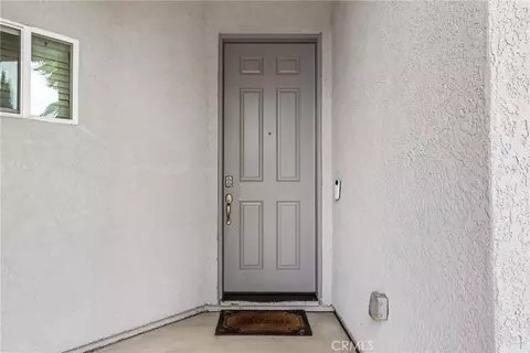 Entry Way - 515 Cadiz Ct, Merced, CA 95341 photo 1 of 2