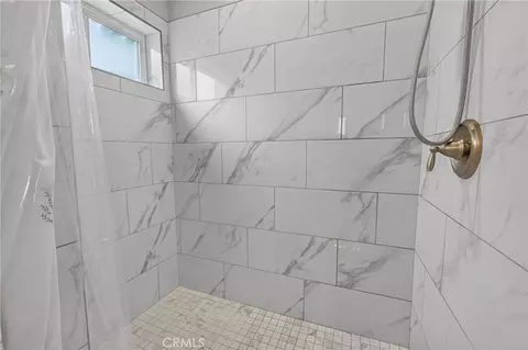 Bath - 515 Cadiz Ct, Merced, CA 95341 photo 1 of 3