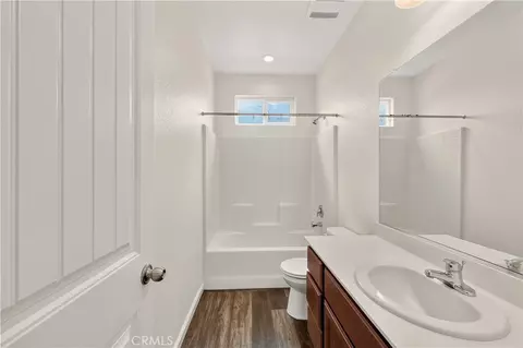 Entry Way - 714 Suzanne, Merced, CA 95348 photo 5 of 10