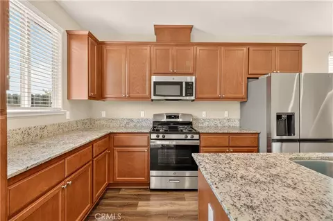 Kitchen - 714 Suzanne, Merced, CA 95348 photo 2 of 2