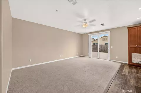 Living - 714 Suzanne, Merced, CA 95348 photo 2 of 5