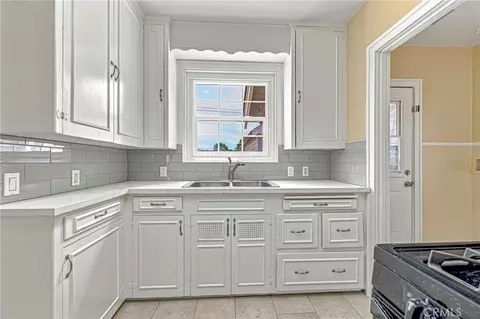 Kitchen - 1950 Union Ave, Merced, CA 95340 photo 2 of 2