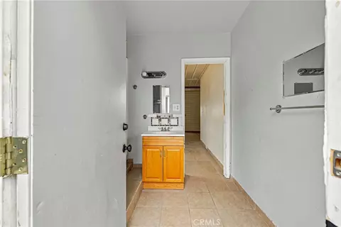 Entry Way - 1950 Union Ave, Merced, CA 95340 photo 2 of 2