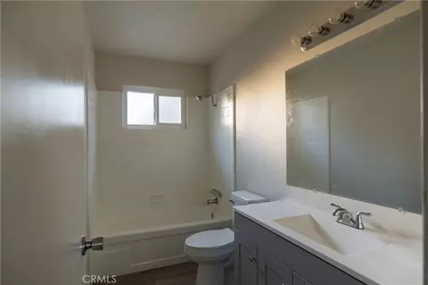 Bath - 3257 Juneau Ct, Merced, CA 95348 photo 2 of 2