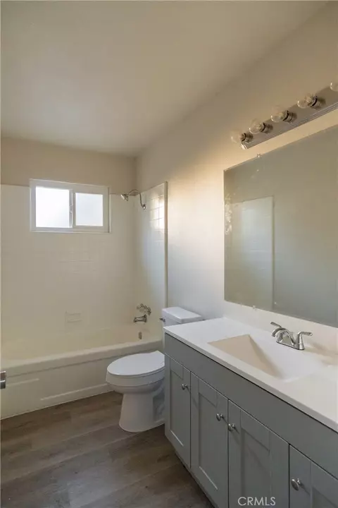 Bath - 3257 Juneau Ct, Merced, CA 95348 photo 1 of 2