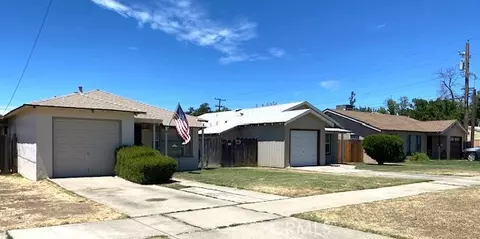 2405 N St, Merced, CA 95340