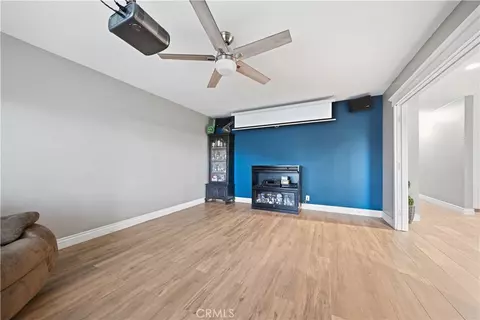 Living - 1949 Sierra Ct, Merced, CA 95340 photo 2 of 2