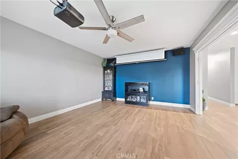 Living - 1949 Sierra Ct, Merced, CA 95340 photo 2 of 2