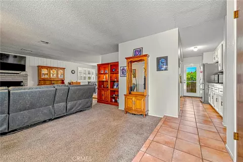 Entry Way - 3560 San Jose Ave, Merced, CA 95348 photo 2 of 5