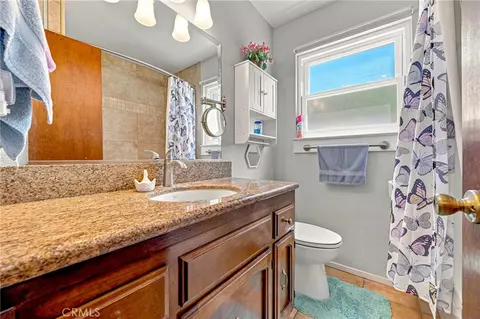 Bath - 3560 San Jose Ave, Merced, CA 95348 photo 1 of 2