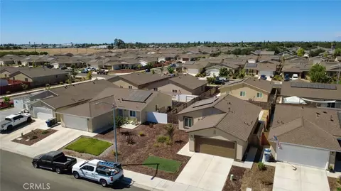 View/Area - 677 Mackenzie Ct, Merced, CA 95341 photo 2 of 8