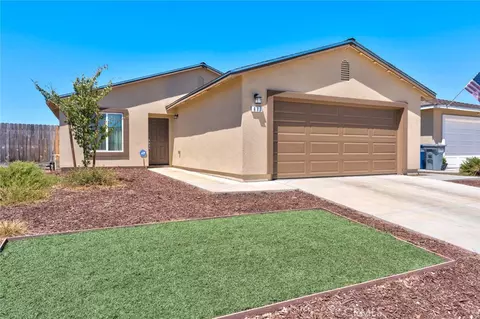 Exterior - 677 Mackenzie Ct, Merced, CA 95341 photo 2 of 8