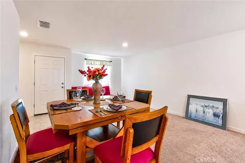Dining - 677 Mackenzie Ct, Merced, CA 95341 photo 2 of 3