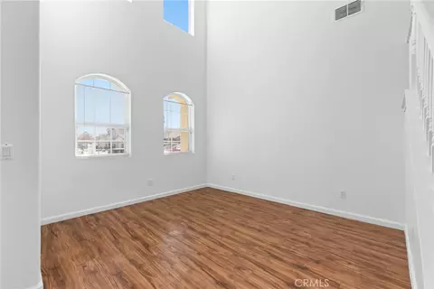 Living - 1463 Esplanade, Merced, CA 95348 photo 3 of 6